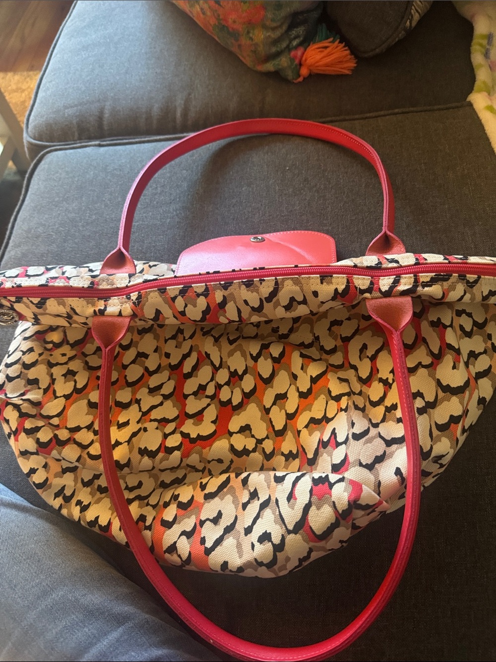 Longchamp pink-Trim Leopard Print Shoulder Bag - Picture 5 of 6